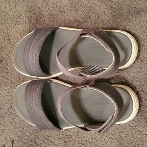 Bobs skechers sandals